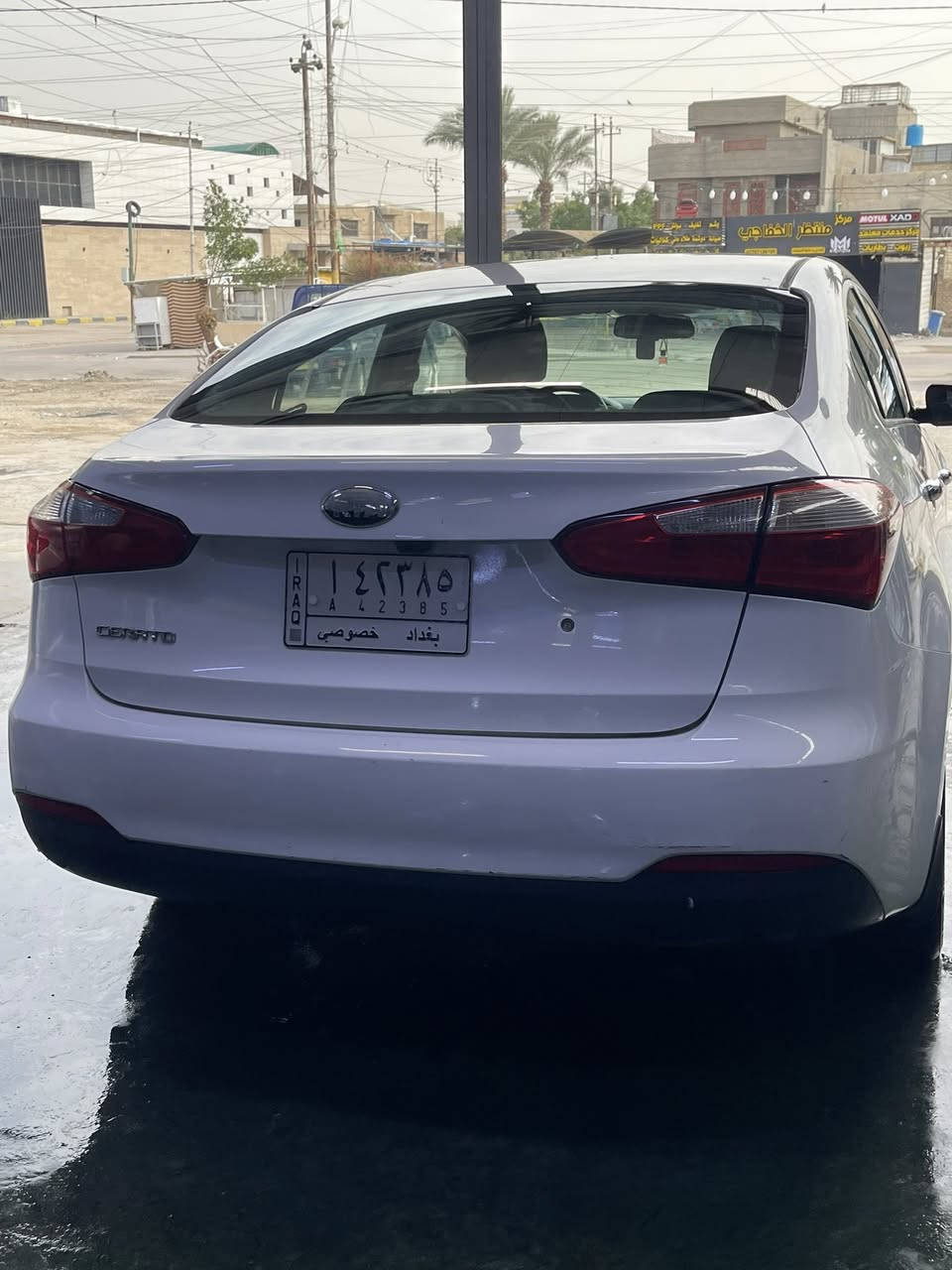 السلام عليكم
سيراتو 2014 خليجي 

سياره مكفوله 

تبريد تدفئه مكينه كير صدر كله بلاد 

مكانها بغداد الكرخ

سعرها 110$ وبيها مجال

***********
