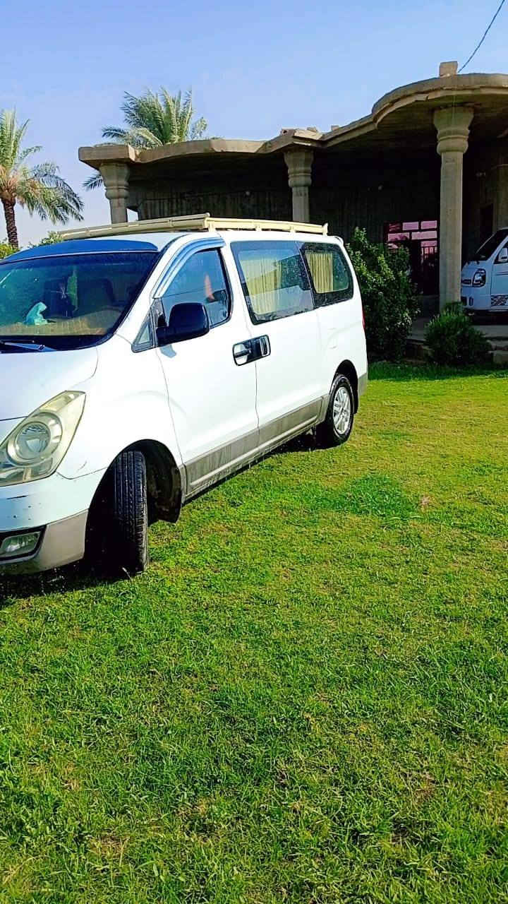 سلام عليكم سياره موديل 2008 مفتوح بيه قطعتين تبديل وبيه قطعه صبغ السعر 120 وبيه مجال  حك الجيه مكان سامراء تلفون ***********
