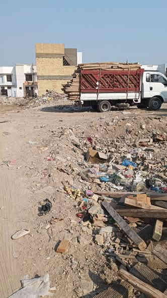 السلام عليكم خشب للبيع كميه كبيره شكد متريد موجود دوكه سير درابي ***********
