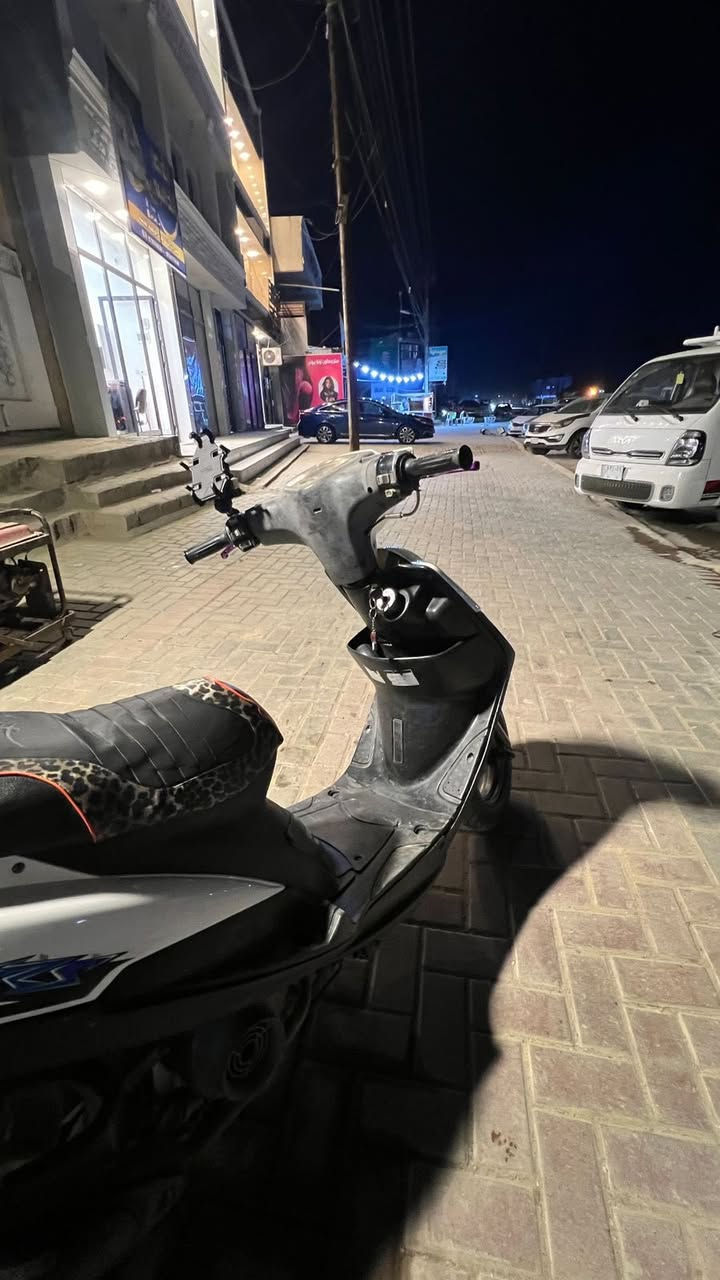 السلام عليكم عدله للبيع كامله اي نقص مابيهاا لاتبخير لانضوح كامله من كلشي مكينه بلاديه برغي مامفتوح بيهاا للبيع السعر 550 بيهاا مجال للشراي مكاني بغداد الغزاليه ***********
