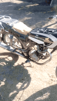 السلام عليكم
ماطور ايعوزو تغسلو  وتحطلو چبنه ب الف دينار واذا ماحطلو هم يرهم 

شغال نص هندل. البارحا عمرتو وحطيتلو چوبين  وياله ماصارلهن شهر  

شوف العين مال شغل السعر ١٢٠ الف  مكاني الساحل الايسر

***********
