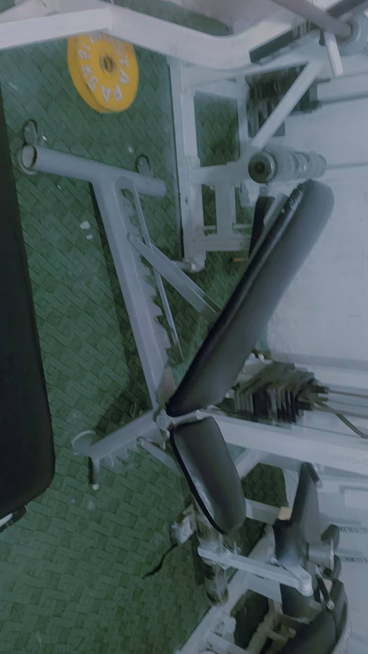 للبيع العنوان ناصرية ***********
