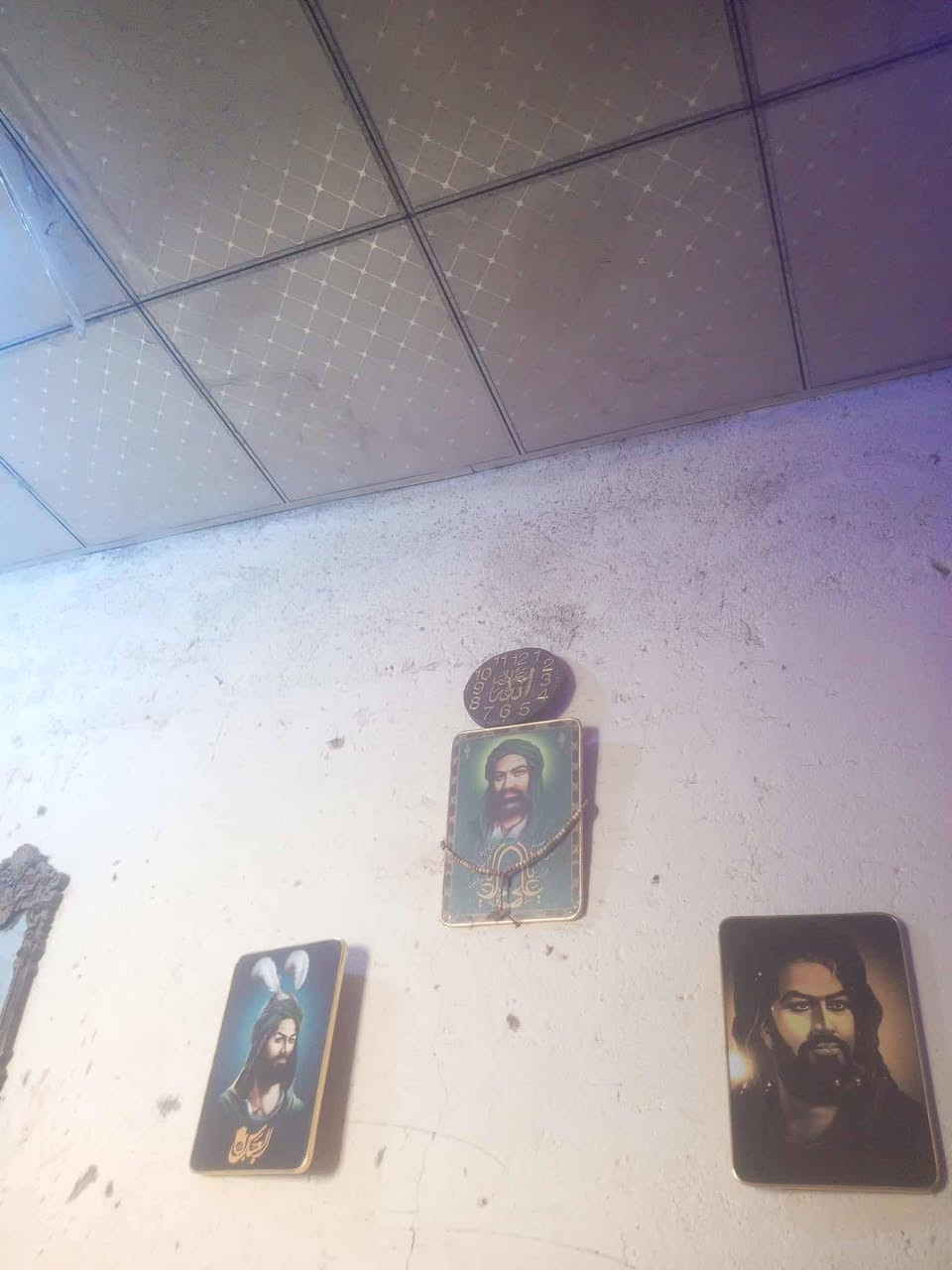 بيت حواسم للبيع باريدو قرب مجمع الكفيل على الشط الهولندي غرفتين وصحيات ومطبخ وساحة  بنص البيت وساحة جبيرة كبال البيت وبي وصل تطويب السعر 8 وبي مجال غرفة عكادة والثانية سندويج


**إذا كنت صاحب هذا الإعلان وتريد حذفه لأي سبب، رجاءا أرسل رسالة إلى الدعم الفني**