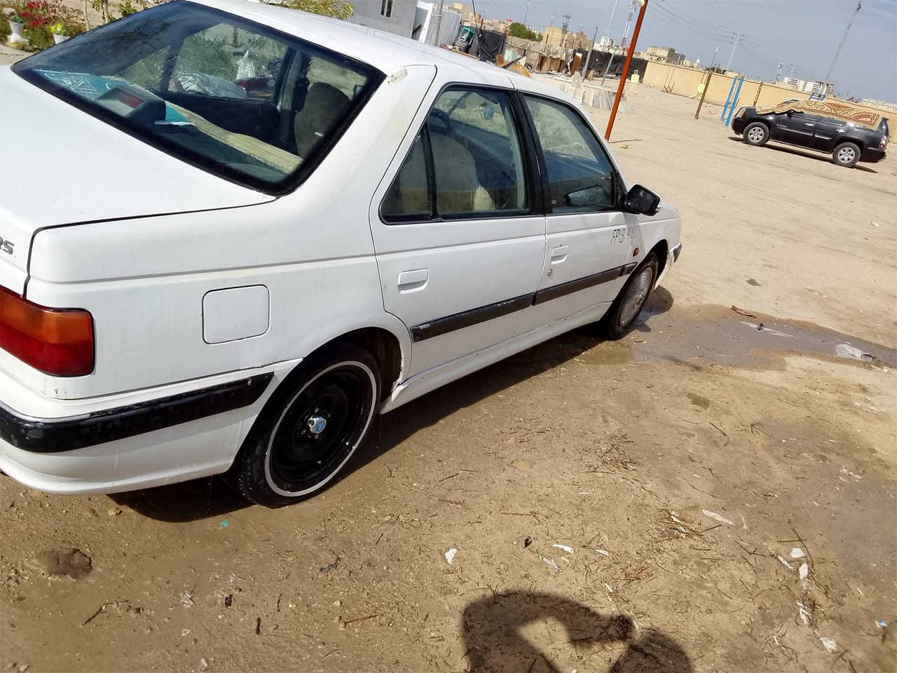 السلام عليكم بيجو بارص للبيع
موديل 13 كيلو مكينه وحداديه خير من الله جاهز السياره الاستفسار عن الرقم *********** السعر 46
