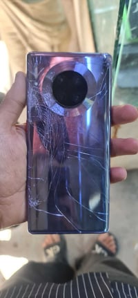 خصم شاشات • شاشتك مكسورة • عرض محدود