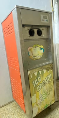 ماكينة ايس كريم • شبه جديدة • سامراء