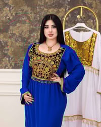 موديل اماراتي • لمسة أنوثة • توصيل