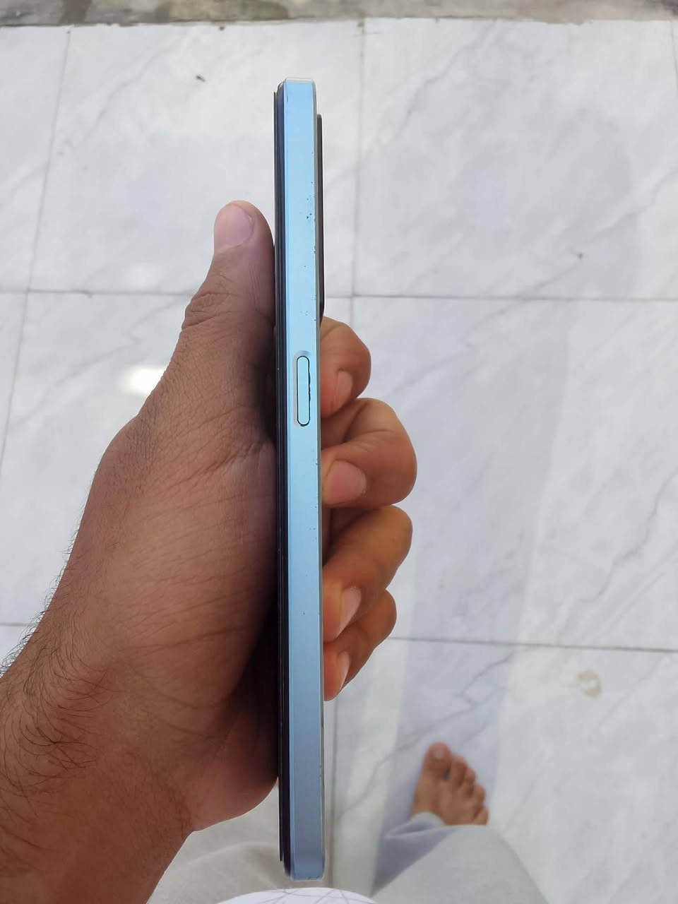 للبيع جهاز OPPO A77S ذاكرة 128 عشوائية 8 جهاز مكفول من الفتح و تصليح و اي خلل جهاز نحيف وز خفيف شاشة كبيرة مناسبة للعاب 60 فريم جهاز فقط بي فطرين بل شاشة ولا مئثرات ولا بينات شرط لفحس كامرة 50 مكة بكسل كلش حلوة صورتة سعر 175الف بي مجال للشراي 

بيع#مراوس #


**إذا كنت صاحب هذا الإعلان وتريد حذفه لأي سبب، رجاءا أرسل رسالة إلى الدعم الفني**