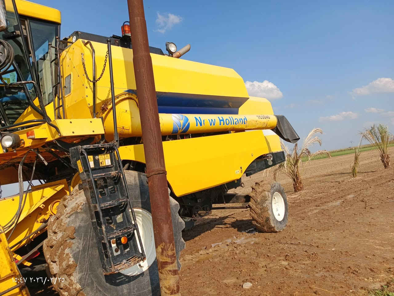 على بركت الله حاصوده نهولند للبيع مكفوله كفالة عامه موديل 2016 مديومه وجاهزه  رقم وسنويه واسط مسلف تفاصيل اكثر على رقم 
***********
