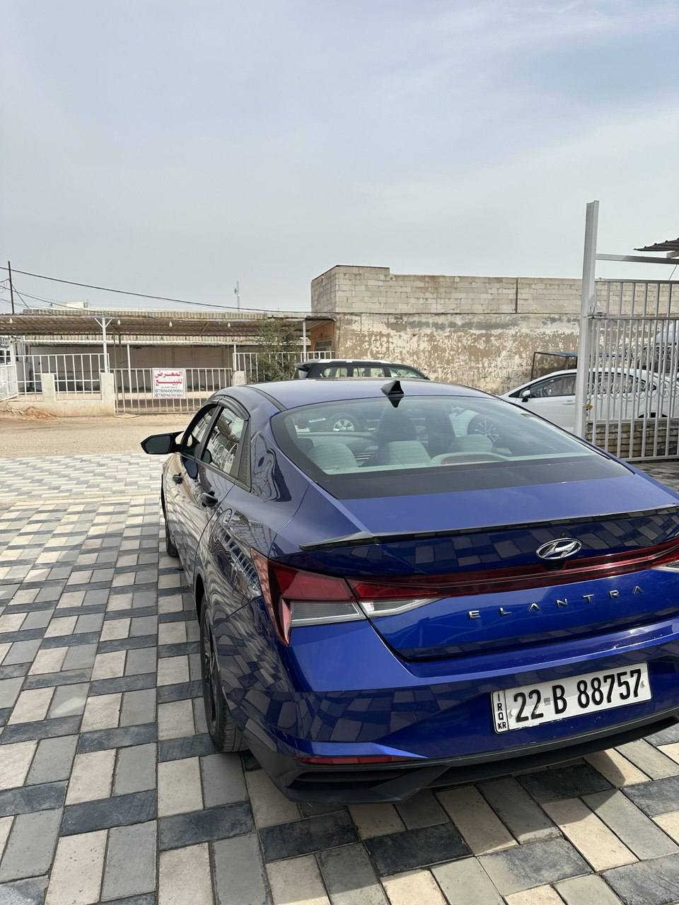 هونداي الانترا للبيع امريكي حادثها ربع بنيد فقط موديل 2021 محرك 2000 دوش فول رادار رقم اربيل بصمه فول مواصفات سياره جديده سياره مال جناي اخوان السياره اجدد من الصور يعني السعر 140 وبيها مجال *********** مكان النجف الاشرف
