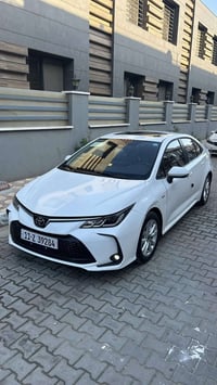 للبيع تويوتا كورلا هايبرد   الشكل الخليجي   🔸 موديل 2024   ماشيه 25 ال...