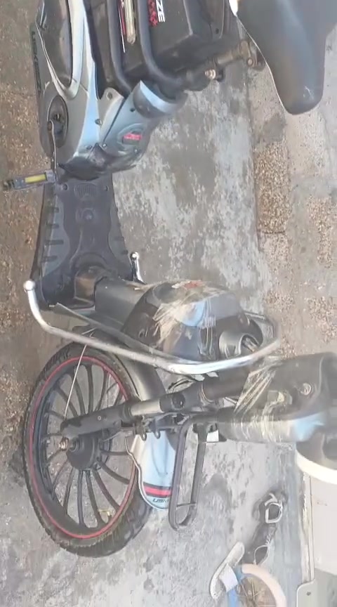 السلام عليكم مطور اخو الجديد بس كشر 80وبيه مجال

***********
هاذه رقم صاحب المطور
