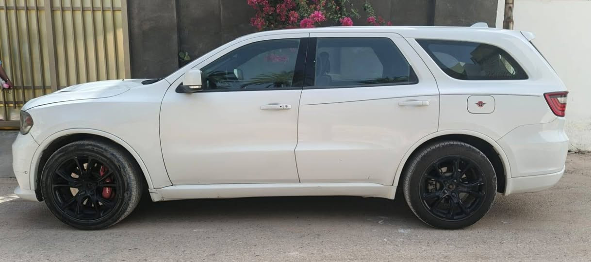 للبيع او المراوس دورنكو 2018
رقم بغداد بسمي السنوية لل 2030 فول مواصفات للاخير VIP  كشنات الخلفية منفصلة جلد تدفئة تبريد حساسات توقف ذاتي فتحة بصمة تشغيل عن بعد محرك RT 5700 مزود تزويد رياضي كامل يم مصطفى ايكل . محرك كير حدادية تخم تاير تبريد كلة مكفول شرط متذب علية فلس الضرر غرق شي قليل ولا كلوب بالدشبول مشتغل ***********
