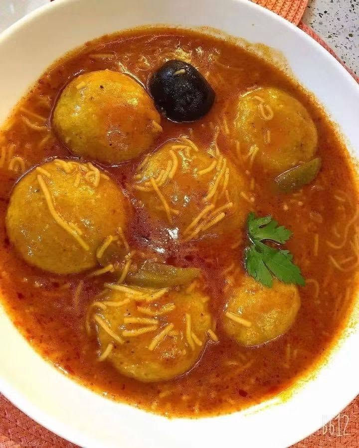 في مطبخ  للأكل البيتي 🥬🍅
إحنا مؤمنين إن الأكل النضيف يبدأ من خضار طازة ومتغسل بعناية ❤️

علشان كده بنختار الخضار يوم بيوم، ونهتم بتنضيفه وتجهيزه بكل دقة علشان كل أكلة تطلع بطعم بيتي حقيقي وجودة تفرق ✨
من السلطات للمحاشي والخضار المطبوخ… كل حاجة عندنا معمولة بحب واهتمام وكأنها لبيتنا بالظبط 🏡

لأن راحتكم وثقتكم أهم حاجة عندنا 🌸
مطبخ  للأكل البيتي… طعم أصيل ونضافة تفرّق في كل لقمة 😍


**إذا كنت صاحب هذا الإعلان وتريد حذفه لأي سبب، رجاءا أرسل رسالة إلى الدعم الفني**