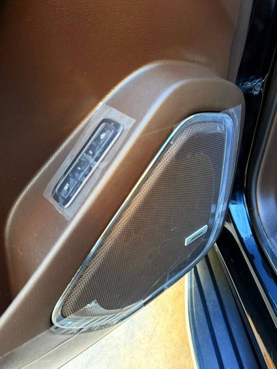 السلام عليكم تاهو موديل 2020 خليجيه وكاله المنصور الاستفسار الاتصال على الرقم ***********
