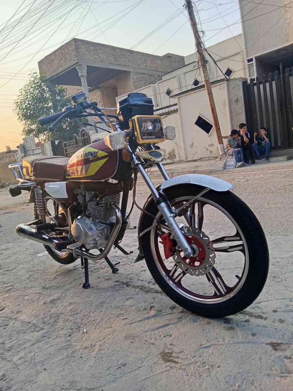 السلام عليكم دراجة ايراني سولنك للبيع موديل 24 دراجة مكفوله كفاله عامه كير ومحرك مكفولات دبلات بلاديه كهربائيات كله شغاله عقل رياضي فج وعنبار رياضي وياله اصليه سلف وهندر نكره لايت وبكلايت لد اشاير لد دشبول الكتروني الدراجه كامله ما تصرف عليه ربع أوراق كاملة السعر ب725 وبيه مجال للطيبين عنواني شهداء البياع رقمي *********** واليجي بي خير ويدلل واسف عل الاطاله
