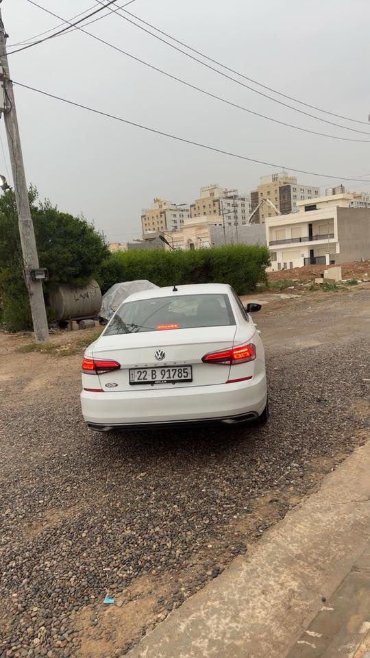 سلام عليكم 
فولكس واكن باسات 2022
وارد كندي 🇨🇦 
Limited Edition 
فول مواصفات 
محرك:2.0T✈️
سلايت
تحديد سرعه  
نقط عمياء 
قياده شبه ذاتيه  
توقف تلقائي
تحديد مسار 
كشن هيتر 
لايتات ليد امامي+خلفي
شاشه تدعم ابل كاربلي و اندرويد اوتو
مري هيتر 
رادار امامي و خلفي
كير و مكينة و كهربائيات و صدر بشرط
 طخم تايرات جديد
السيارة دينار مصرف ما بيها 
بالعافيه عالياخذها
موقع السيارة اربيل 
الرقم ***********
