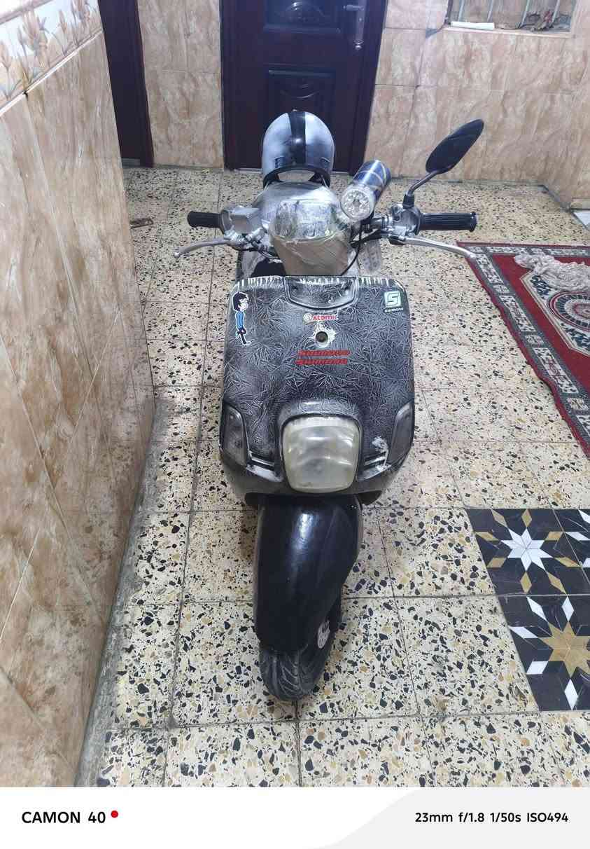 السلام عليكم دراجه بوليسي لبيع تراجه جديده وحويه مكينه مكفواله ما مفتوحه كفرات صليات انه موشمهن مكاني البصره العاليه سعر 850 وبيه مجال قليل   رقمي ***********
