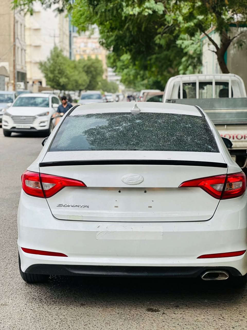 يالله
سلام عليكم 
سوناتا للبيع
2015
رقم بغداد بسمي 
مواصفات عتياديه

تحكمات 
حساس خلفي

حادث فقط بنيد 
لباقي كفاله 
ماشي
100 الف
عنوان كربلاء 
***********
السعر119
