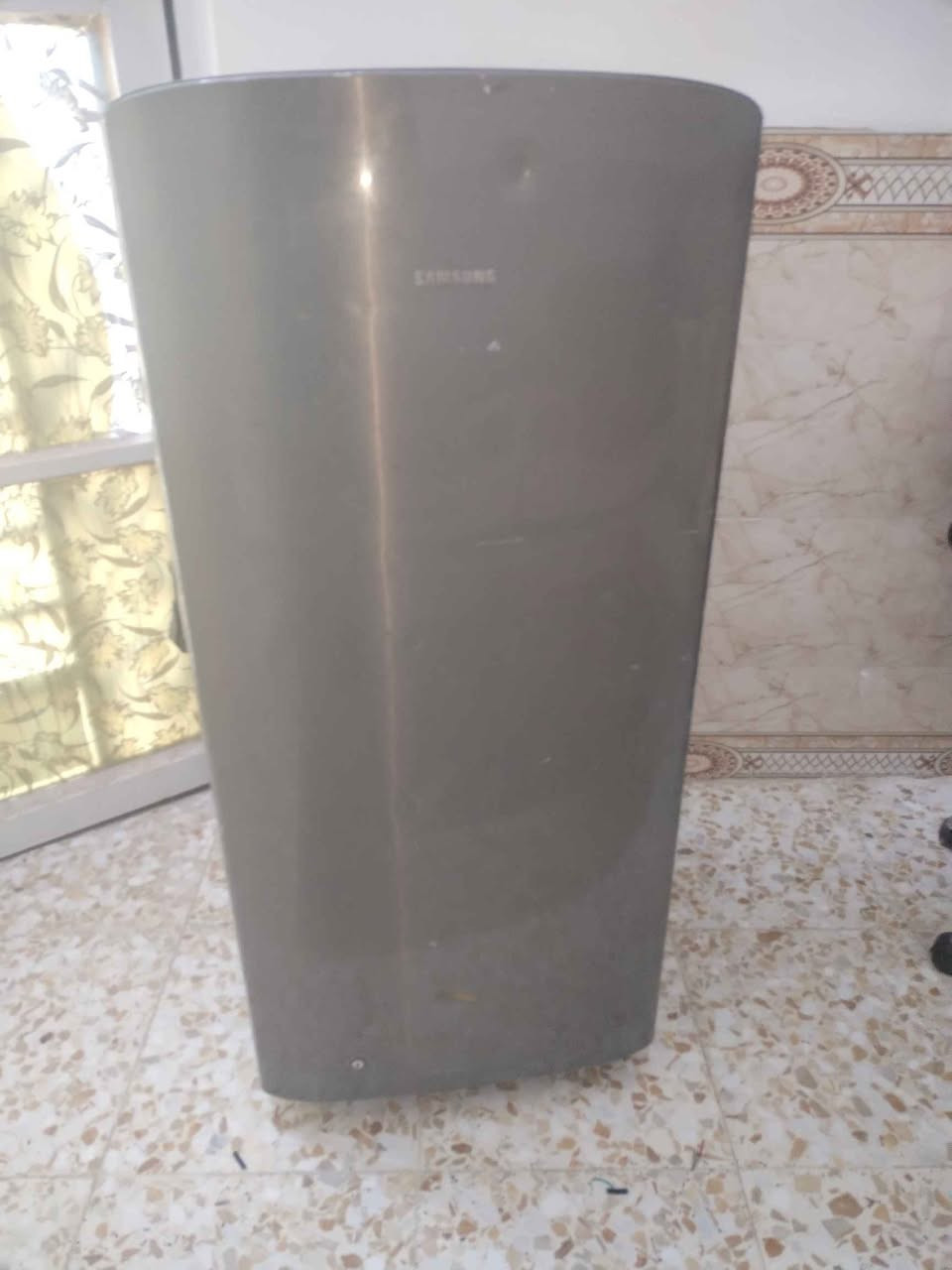 ثلاجه نظيفه حجم وسط للبيع   ماطور يفصل ب60 وبيهة مجال النجف, العراق


**إذا كنت صاحب هذا الإعلان وتريد حذفه لأي سبب، رجاءا أرسل رسالة إلى الدعم الفني**