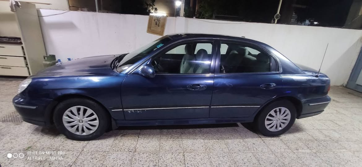 سوناتا وفود موديل 2004 بلادية
مو صبغ عام  تبريد تدفئة كهربائيات كلها شغاله 

شاشه كامرة 

سيارة كلش نضيفة ومرتبة

سعر 61

***********
