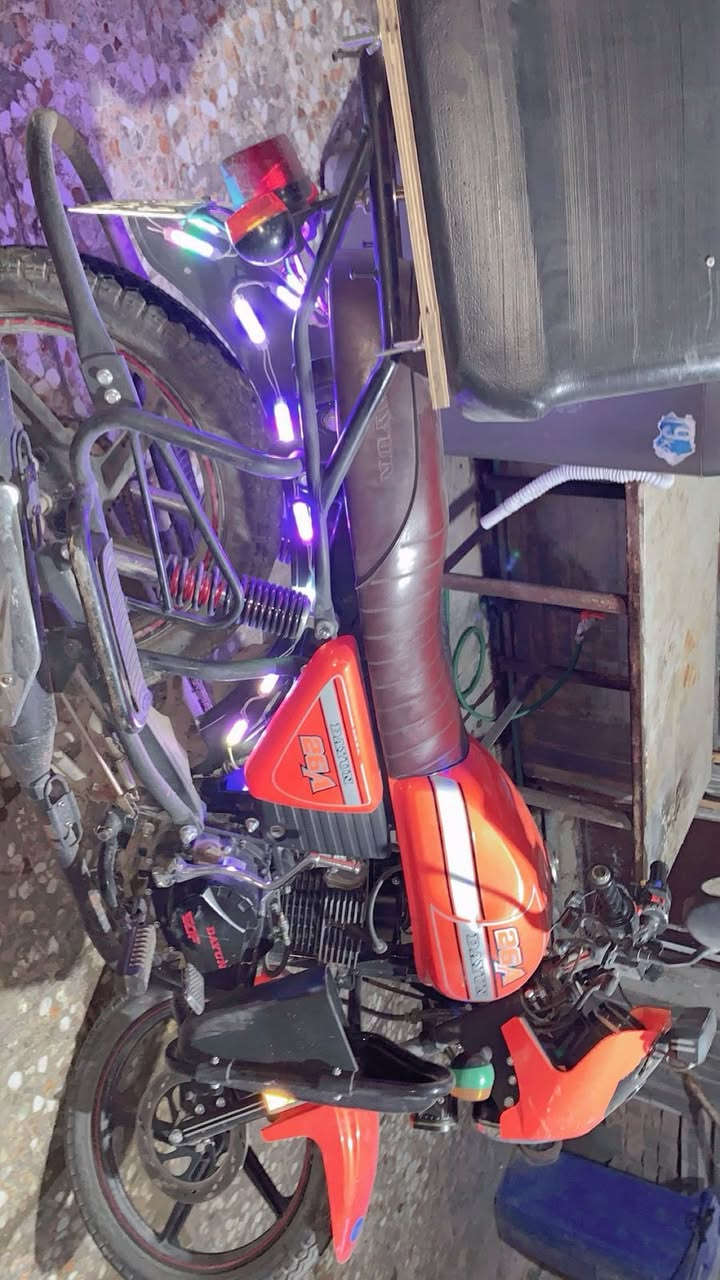 السلام عليكم
دراجه دايوانA26 نفخ موديل 2023 مرقم رقم انكليزي كربلاء هزه كامله
دراجه خير من الله جديده مكينه ممفتوح برغي بيها
ممشتغله دليفري هواي دراجه مال جناي فقط الكلج يرادله تبديل كفاله عامه الدراجه السعر 2600 وبيها مجال كلش قليل مكاني بغداد الدولعي ***********واتساب
***********اتصال
