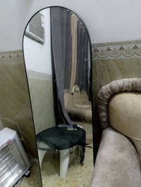 للبيع اغراض محل ملابس مرايه وستاند ملابس وتعاليك كلهن جدد ممستعملات لل...