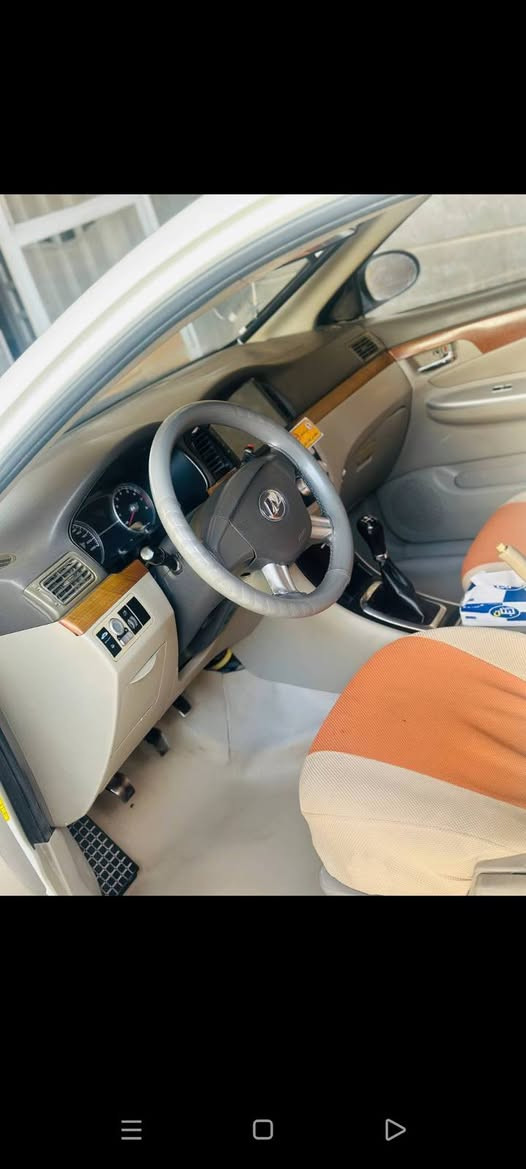 ليفان 2013
مكينه وكير عادي ماله البلاد 
وتبريد وحداديه خير من الله 
مكاني ناصريه مركز 
السعر 47 
***********
