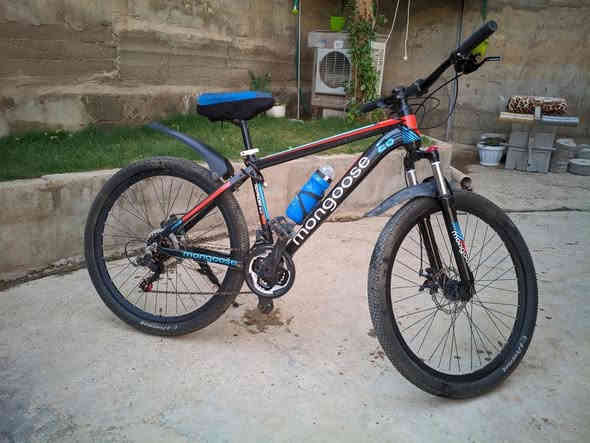 الباسكل مستعمل أريد أبيعة لأن ما جاي أستعملة 
السعر 100,000 
المكان : ديالى - الخالص - سعدية الشط 
للتواصل واتساب أو أتصال على الرقم 
*********** بلاد
