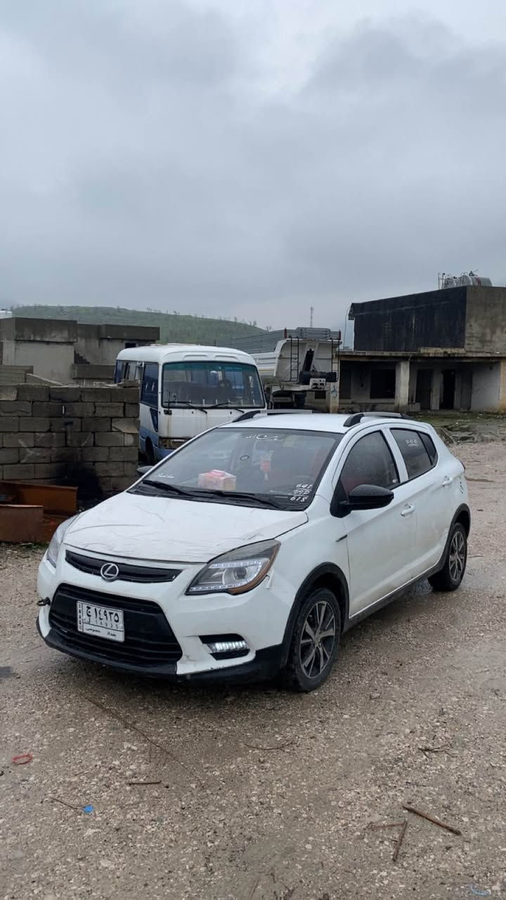 لیفان ٢٠١٦
گێرومەكینەی هەمو قەلبی بەشەرتە 
گێرومەكینە كرۆلا
٤تای لۆك یەك دیناری مەسرەفی تێدانیە چركەی نیە
ڕەقەم بەغدا بەشەرتی ئەوەلیات سەنەوی ئەسلی
*********** واتساپ أربيل, العراق
