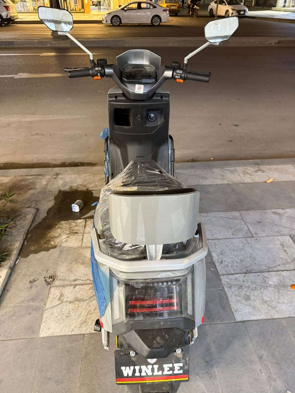 بصمه ودبل سويج ودبل كارت تشغيل
ملف 2000
امبير 32
تشغيل عن بعد 
دراجه جديده استعمال لمده سبوع 
كلشي مابيها أჂ̤ نقص مابيها كامله مكمله 
6بطاريات 
مري دبل 
للستفسار ***********  
دراجه اسمها تاكو  شركه ويلي  
السعر 800 سعر نهائي 
العنوان كراده متوفر من 12ضهراً لل 10 ليلاً
