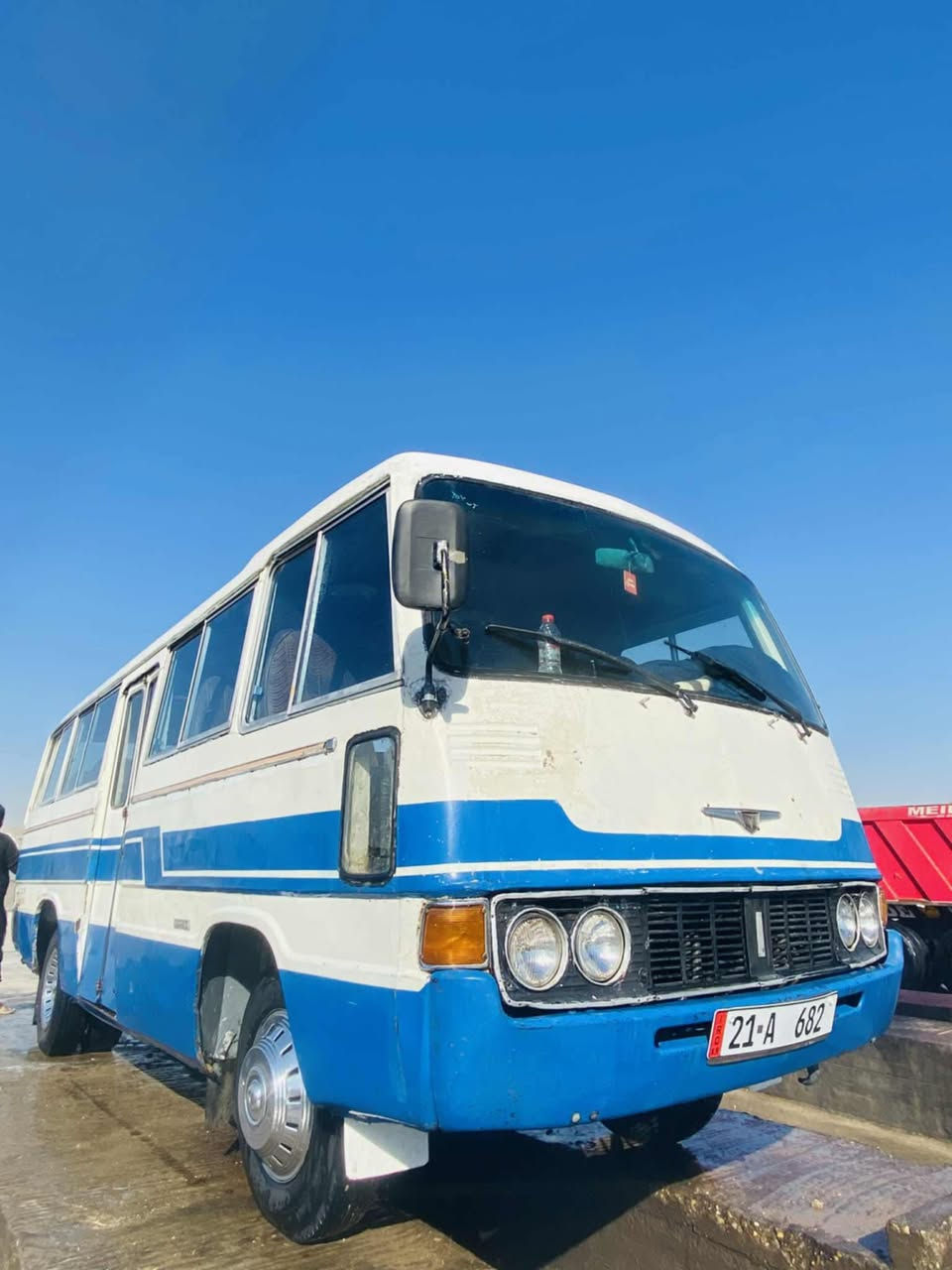 سلام عليكم كوستر موديل81 مكينه كير شرط  كاز بلادي بلادي  هزه جديدة سنويه لل 2030 بسمي شرط التحويل داخل نظيف 
جاهزة السيارة
مكان السيارة حله
السعر$65
***********
