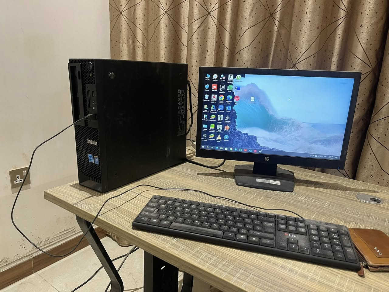 حاسبة دسكتوب للبيع
المواصفات مذكورة ب الصور
حاسبة ممتازة للشغل و الالعاب البسيطة
شاشة + كيس + كيبورد + ماوس
السعر ٢٥٠ الف
مكاني بغداد / الدورة
***********
