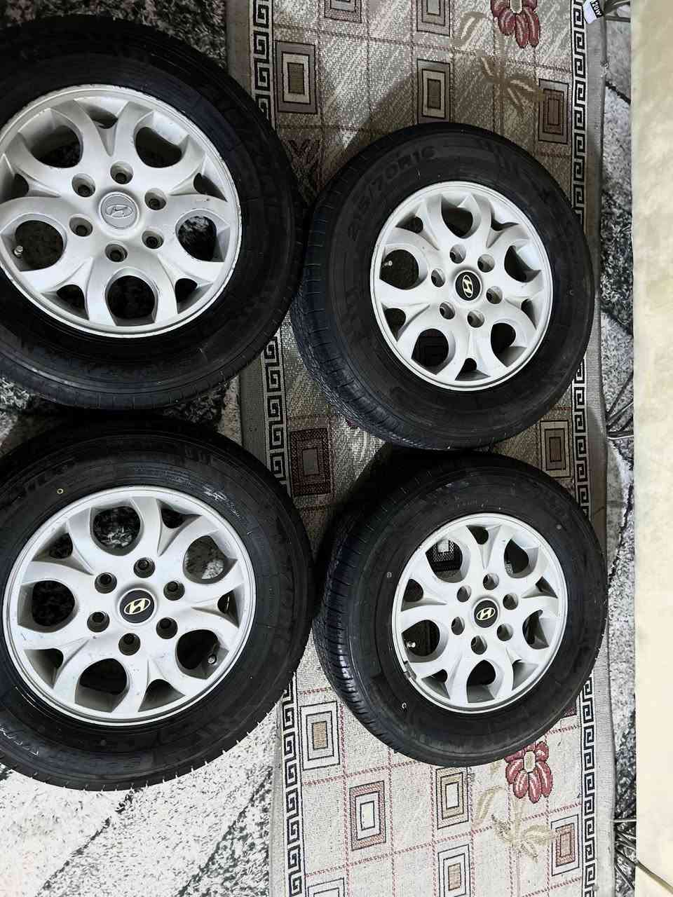 السلام عليكم. مكلف بالنشر للبيع ويل 16 مع التايرات سياره ستاركس التاير صــآر اسبوع من شديته المكان الناصرية قضاء النصر الاستفسار على 
الرقم***********
