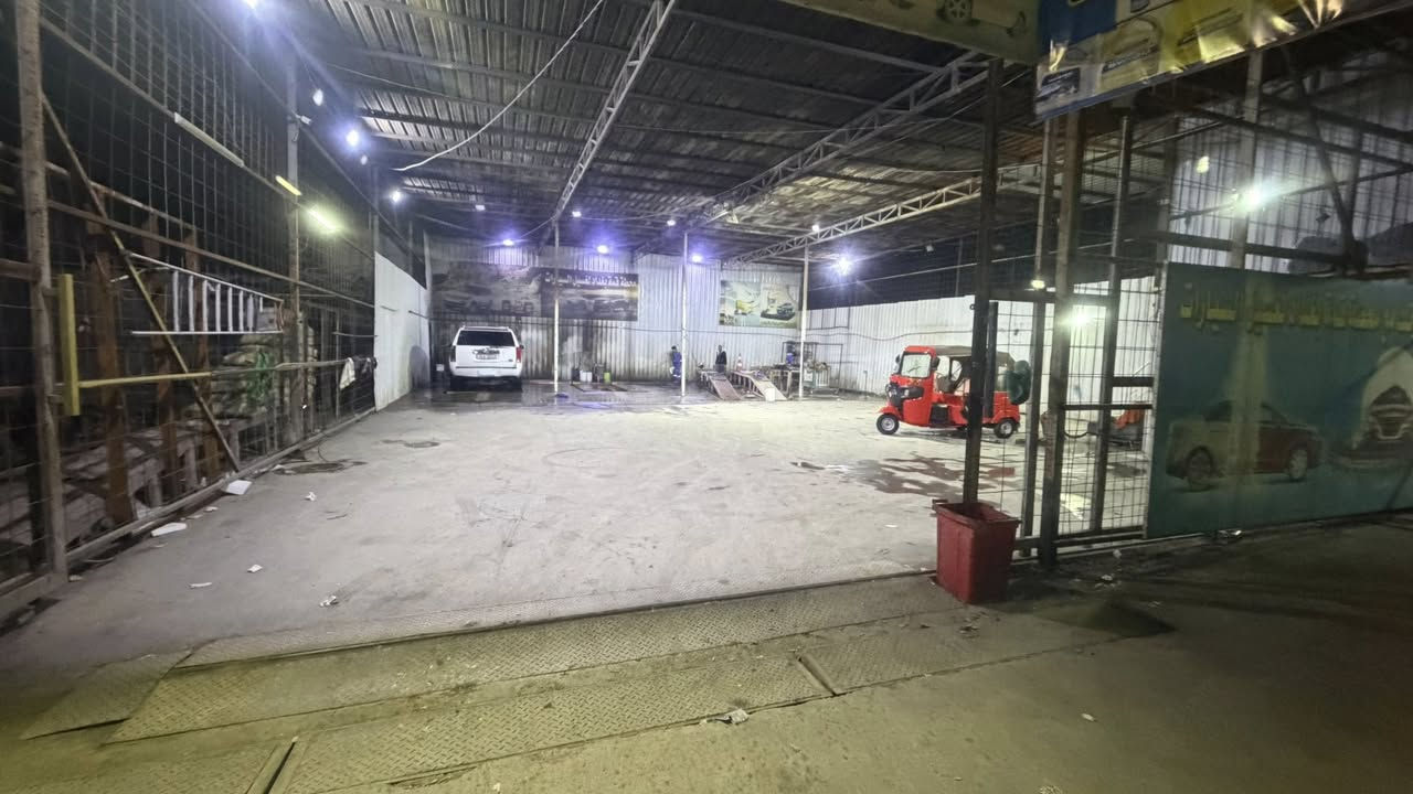 السلام عليكم
تعلن محطة قمة بغداد لغسيل السيارات وتبديل الزيوت لكافة أنواع السيارات البانزين والهايبرد مع فلتر الدهن كل تبديل زيت الغسل مجاناً اهلاً وسهلا تنورونا بكل وقت 
أوقات العمل من الساعه العاشره صباحاً إلى الساعه العاشره مساء 
إدارة المحطه
محمد ***********
  علي  ***********
