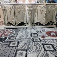 هذا ميز للبيع في حي سفير 07702970888