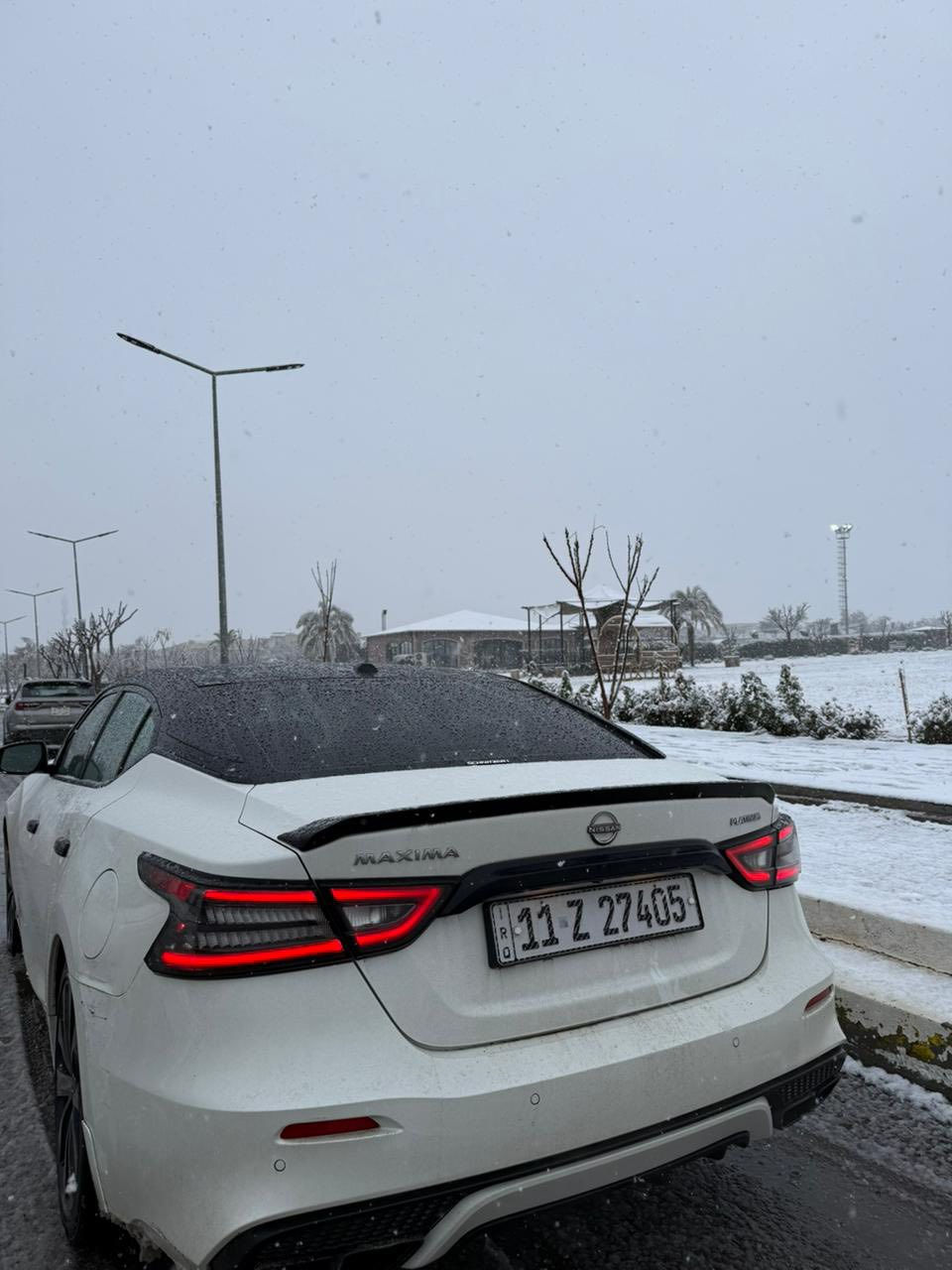 لبيع نيسان مكسيما 2023 الإصدار الاخير
فئه بلاتينيوم فول الفول
بنوراما 
بصمه 
شاشه  فول تحكم ستيرن
كشنات جلد 
كشنات ثنين كهرباء
كشنات تدفئه تبريد
برده خلفيه كهرباء
كشنات خلفيه تدفئه
حساسات امامي خلي جوانب
نقط عمياء 
كامرات امامي وخلي وجوانب 360
سستم صوت Boss
كير مكينه شرط بلادي ع وضع شركه
صدرها جديد
بدون نقص 
ماشيه تقريباً 42 Km
حادث فقط بنيد 

سعر 19500$ وبيها مجال 
 
مكاني بغداد المنصور او السيديه
***********
