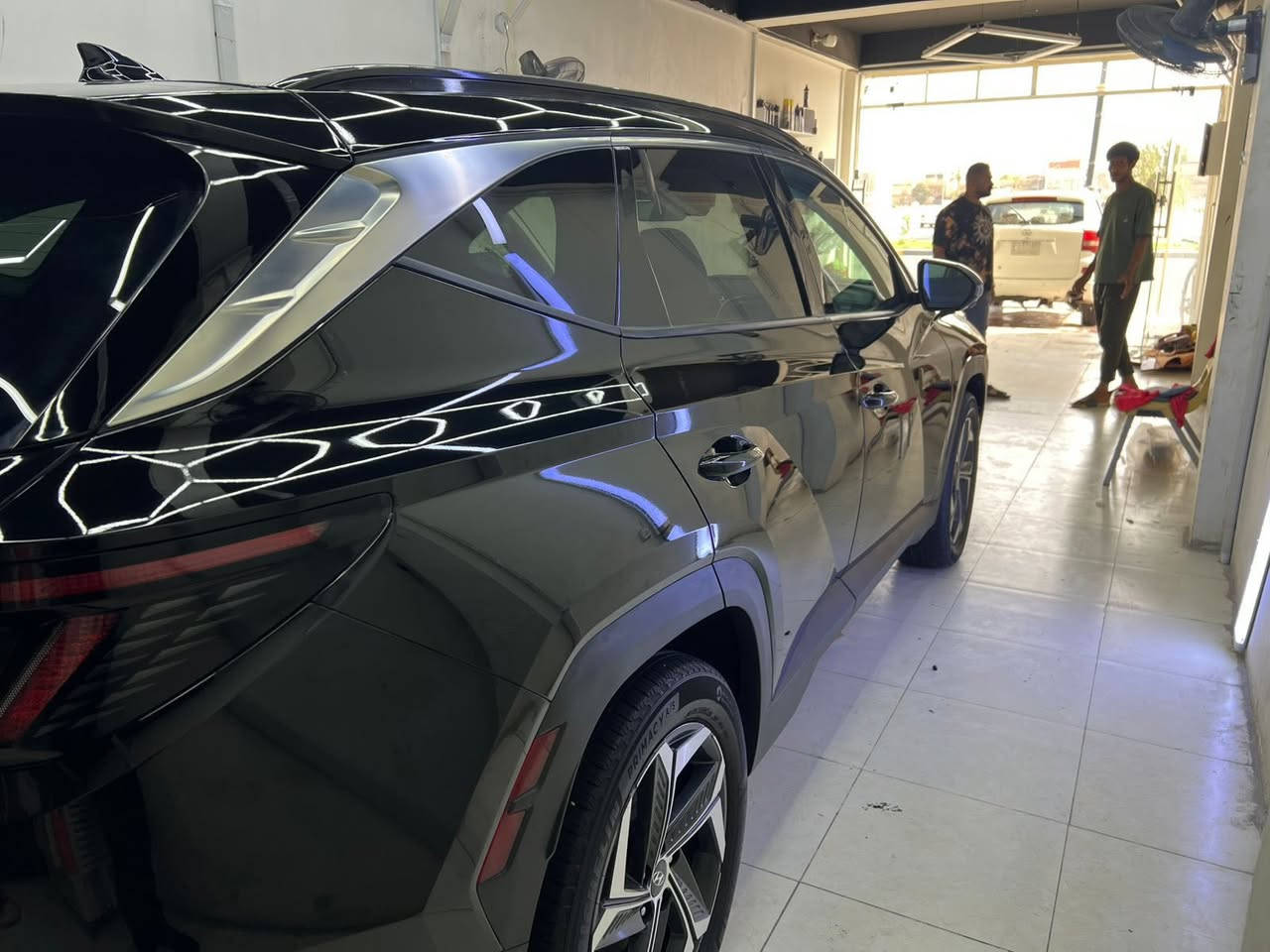 توسان 2023 رقم بغداد فول لمتدد ماشيه 43 بنوراما  تحكم سير السيارة بالريمونت اصطفاف تلقائي تبريد كشنات حادث فقط نص البنيد ناشر الصور كلشي موضح سعرها 195 بيها مجال بسيط ان شاء الله مكان بغداد البلديات شراي يتصل  *********** غير متواجد على النت
