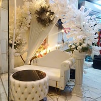 مكتب الأمير بأدارة سيد مثنى المعموري لأتئجير كوشات الاعراس وتزين سيارا...