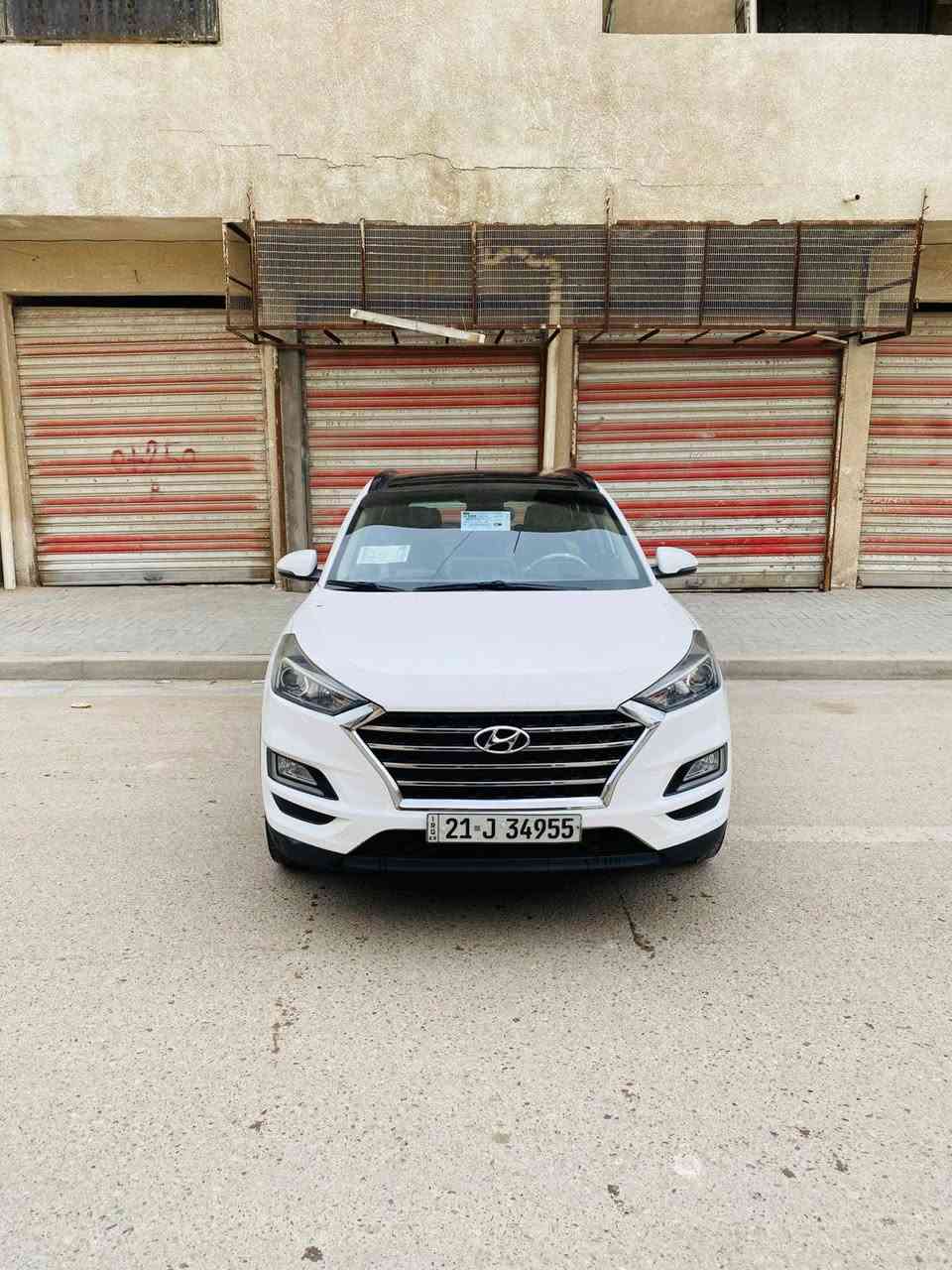 السلام عليكم
توسان موديل 2020خليجي
شركه الكاصد
مكفوله كفاله عامه 
صبغ وتبديل وفتح
كير مكينه تبريد وضع شركه 
 فول مواصفات واحد ع واحد
رقم سليمانه  تحويل اوكاله
مواصفات
بصمه
بانو رما
تبريد قطعتين
نقطه عمياء أوتو ستوب
تحكم ستيرن
تبريد قطعتين
شاحن واير ليس
تحديد مسار
كشن كهربائي
أوتو ستوب
توقف ذاتي
هندبريك بصمه
فور ويل
سستم سماعات انفنتي
اريل نفكيشن
لد نهاري
بعد بيهة هواي مواصفات

سيارة نظيفة جدأ 
مكان سيارة بغداد
للاستفسار***********
