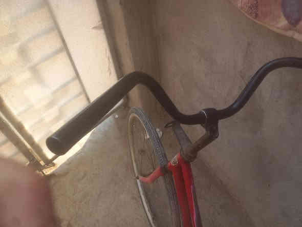 سلام عليكم بيسكل بناتي بطه التفاصيل جاملغه موجود بريك الوره ول كدام موجودات الدكس ول مخدات موجودات السيبايه موجوده كل غراضه موجودات السعر 40 وبي مجال العنوان الزعفرانيه الرقم ***********
