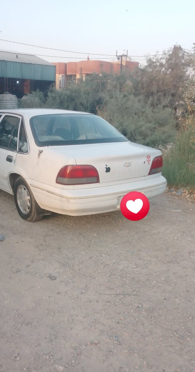 السلام عليكم سياره برنس فراشة موديل 96 
كير ومحرك نضيفات حداديه نضيفه صدر نضيف 
سياره كهربائية كوله شغاله نقص فقط تبريد 
ما سياره كلشي مابيها وين مايعجبك طلع بيه 
رقم مشروع وطني سياره جاهزه من كل كلشي 
سياره لا ضربه ولا سياره بلاديه عارضة 36وبيه مجال الطيبين *********** تواصل وياي على وتساب 
مكان في بغداد الحسينيه راشديه
