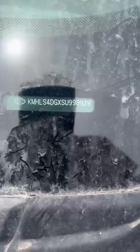 النترا2025 فول مواصفات
محرك 2000 Doch دوش 
فتحه ( سلايت ) سلفر متغير
بصمه تشتغيل+ابواب
تشغيل عن بعد 
صندوق بصمه
صندوق ذكي يفتح عند الاقتراب 
عداد كيلو متر الكتروني Digital 
هاند بريك بصمه
Auto Hold
كشنات تدفئه +كهرباء 
سستم صوت Bose +دمام بل دشبول 
شحن تلفون لاسلكي 
بك لايت شمعه Led
لايت Led نهاري 4 عدسات 
كامره دوراه 
شاشة لمس نفكيشن Wi_Fi/ Gps/  تدعم نظام Android Auto +Car play 
تبريد شاشه بيانو منفصل
لد دشبول بلادي
رادارات جانبيه تحديد النقطه العمياء 
رادار خلفي !!️
رادار امامي 
تحديد مسار+توقف ذاتي 
فول تحكم ستيرن
كروز مثبت سرعه 
ثلاث وضعيات قيادة 
Smart-Sport-Normal
منافذ Usp
 نظام ABS/مانع انزلاق
شاشه ظبط بل دشبول 
سفايف نيكل 
 حساس اطارات
ویل کب 17 کروم رياضي
السياره جاهزه وجديده جداً
حادثها كما موضح بالصوره
و السياره بأخين البنيد وربع الجاملغ مع العلم البنيد والجاملغ  مابي حادث بس باخينه بلامارت  وصار تصليح بالمحرك بلامارت وشغلو كازكيت وباقي التفاصيل ادزها ع واتس
ماشيه 21 ميل  فقط 
مكان سياره بغداد 
اخوان هاي سياره فول مو مواصفات عاديه ولاصيني وحادثها بسيط بدون. دواخل  السياره بدون رقم بس رقم الكاتي بيه 
 فأتمنى محد يكسربسياره السياره مانقصها شي