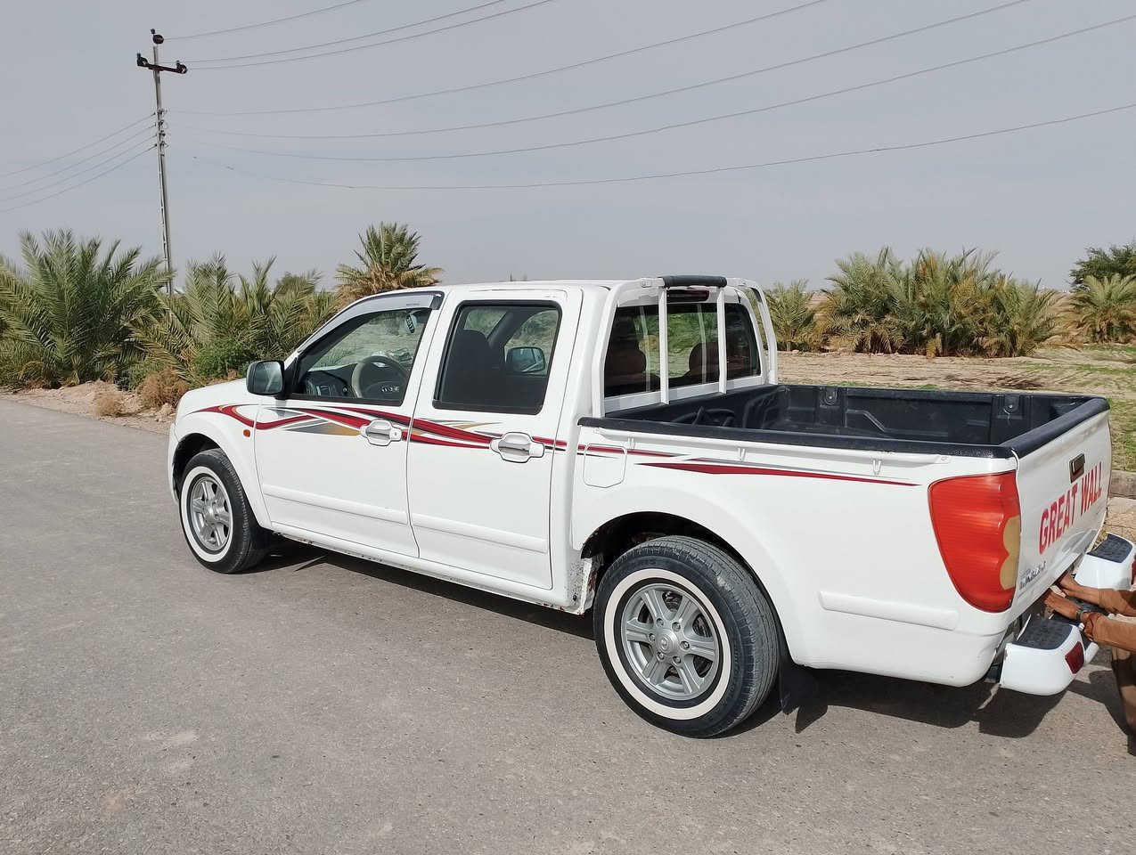 كريت ويل 2017 
كريت ويل 2017. ناقصة .محرك ينقص.ومبدل بيه قطعتين   وسنوية ساقطة .

 مكان. نجف
السعر. 86 وبيها مجال للشراي   ***********.
