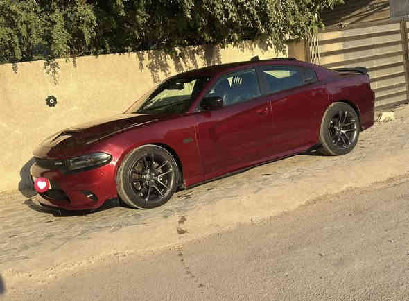 سلام عليكم جارجر موديل ٢٠٢٠ دايتونه ٥٧٠٠
سياره جديده وكل تفاصيلها ناشرهم سونار وصور حادث 
ماشيه 70km رقم بغداد جديد بسمي سياره مابيها اي نقص 
مكانها بغداد رايدها ١٨٥ وباقي تفاصيل اتصل وافهمك 
مكان سياره بغداد رقمي ***********
