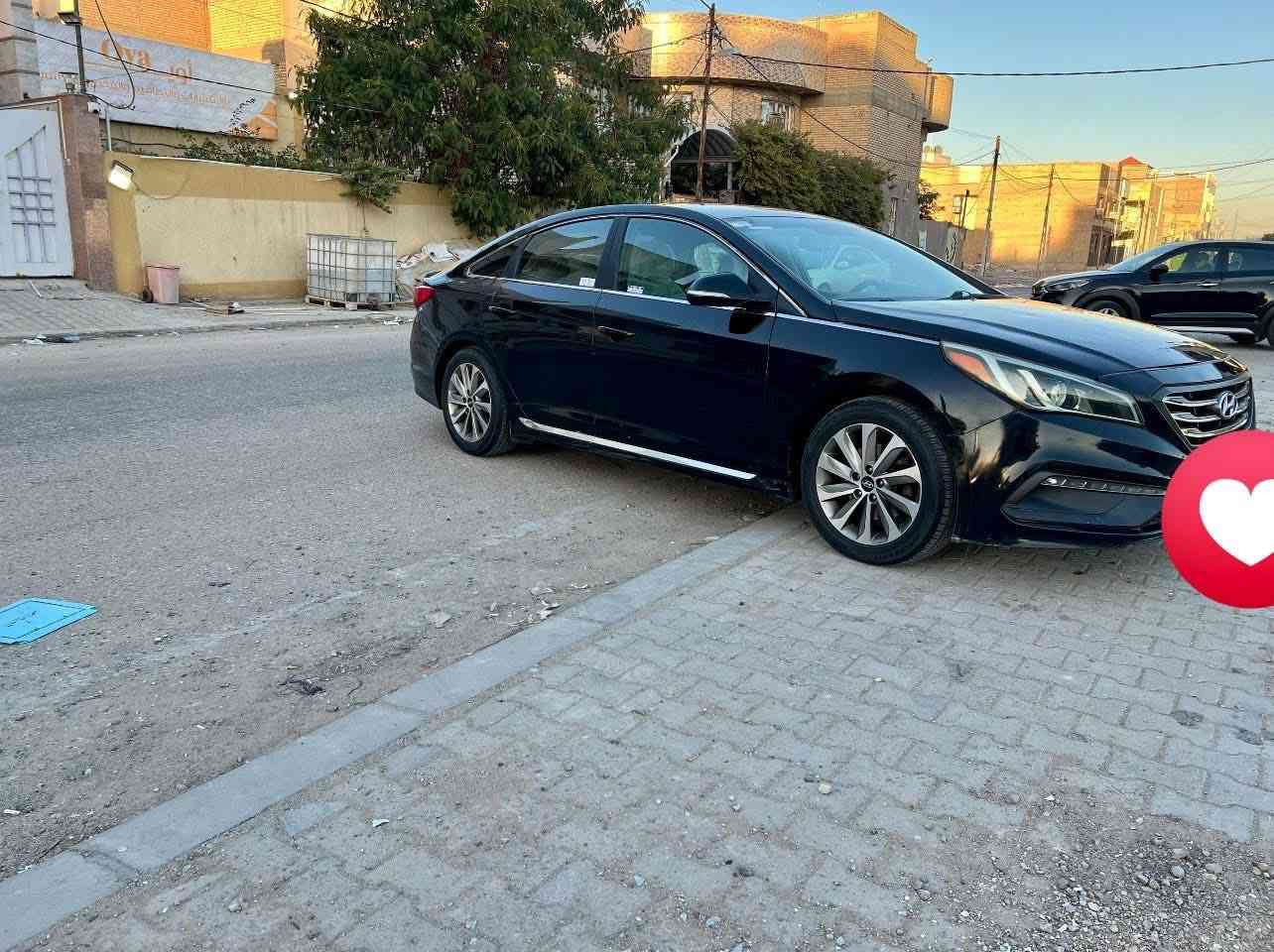 اللهم صلى على محمد وآل محمد 
للبيع سوناته موديل 2017
السياره ادوات ادوات لامتومه ولابيه رقم كصتين قماره وجنطه
دخول جديد ستوه كامله جديده كارتون ماعايزه برغي
مواصفاته
1 لون اسود بلادي
2داخل لونين
3ويل كروم
4اشاير مري
5شاشه+فول تحكمات
6كامره خلفيه
7بلاتوث +اواكس
8كشنات الاماميه كهرباء
9ريمونت تقفيل وتفتيح
10مكينه2400
السياره متعوب عليه شغل درجه اوله
مكان السياره النجف الاشرف
السعر60$الميعجبه السعر يدعيلنه برزق واللهم يرزق الجميع
الاتصال على ***********
