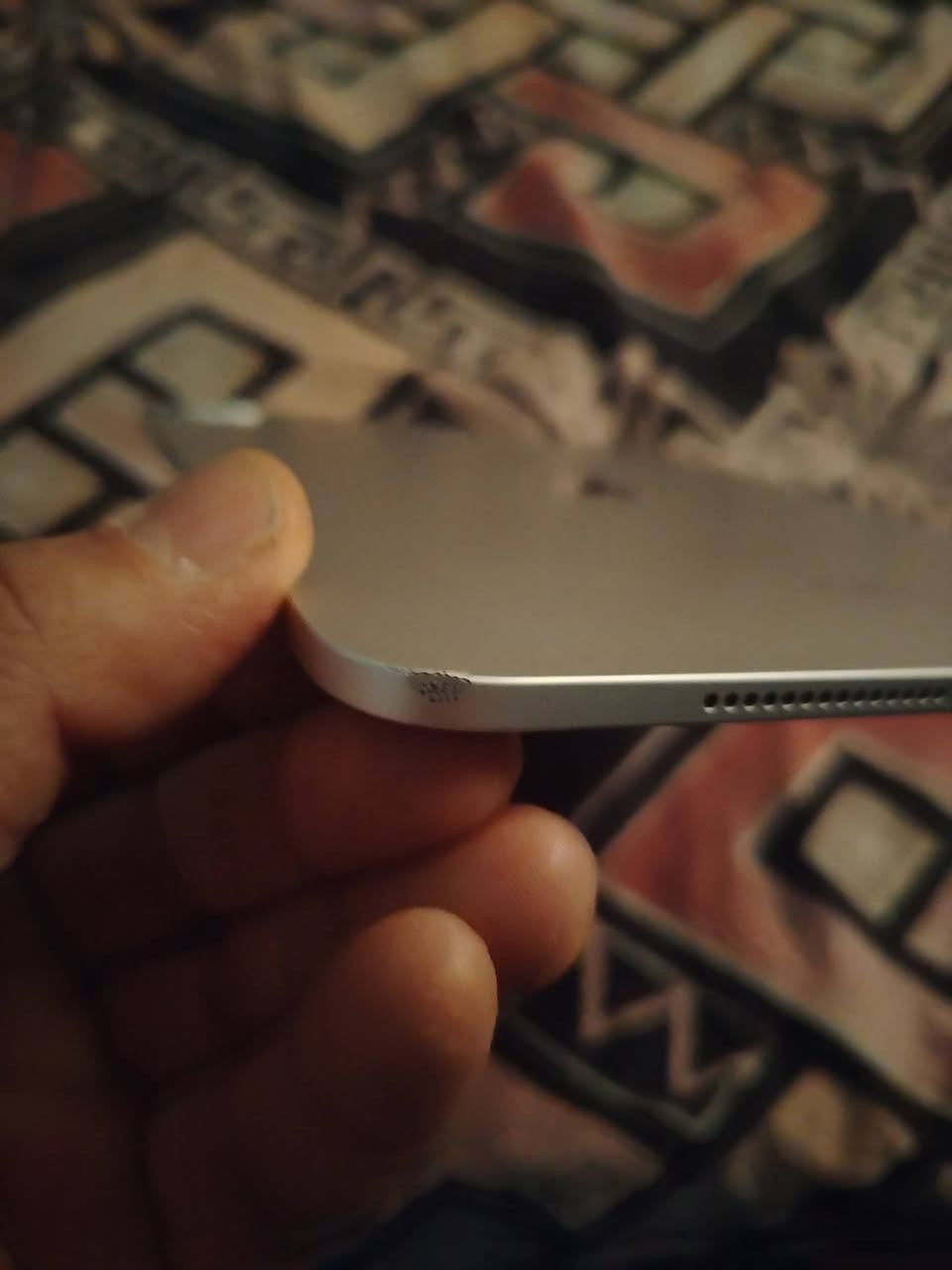 السلام عليكم
ايباد 11 انج M4 ذاكرة 256 نظيف غراضه كامله فقط ضربه خفيفه بالكشر بطارية 84
السعر 850 الف مراسله عالماسنجر


**إذا كنت صاحب هذا الإعلان وتريد حذفه لأي سبب، رجاءا أرسل رسالة إلى الدعم الفني**