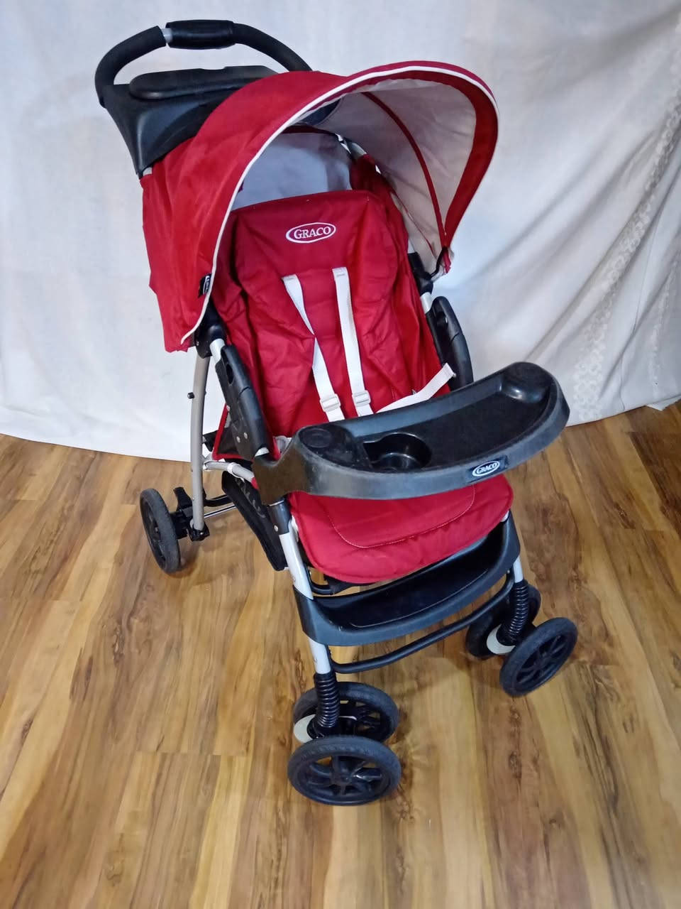 مرحبا مكلفة بالنشر للبيع أغراض أطفال اغلبها ماركة وبحالة ممتازه ومتوفر توصيل وكملو جمال الصور للأخير متوفر كلشي يخص مستلزمات الاطفال من العاب وحمالات وكراسي سيارة وكلشي واي استفسار اهلا وسهلا بالكل ♥️🌹


**إذا كنت صاحب هذا الإعلان وتريد حذفه لأي سبب، رجاءا أرسل رسالة إلى الدعم الفني**