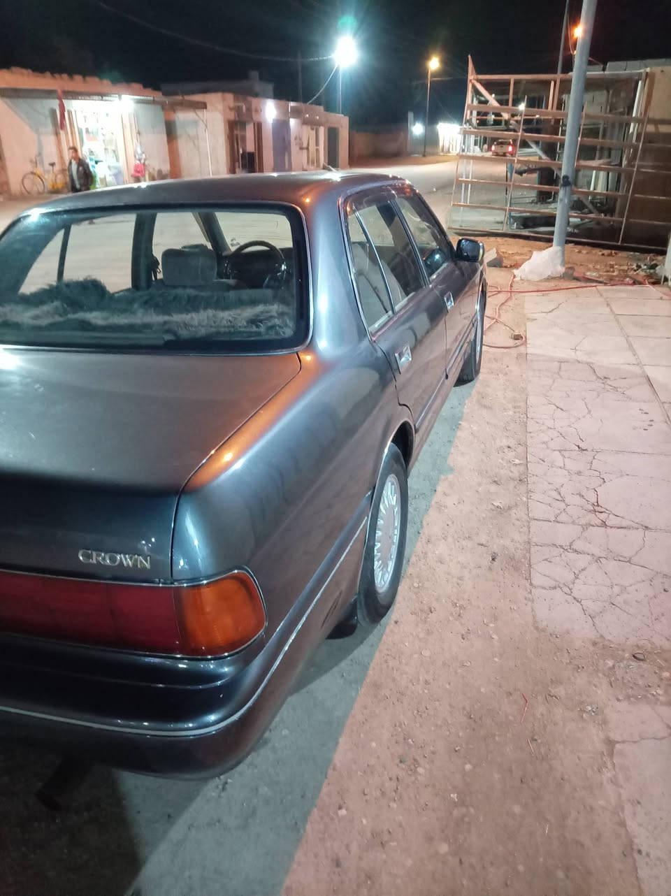 السلام عليكم
كراون أرنب ٩٣ مكينة جديدة ٢٥٠٠ تبريد شغال حدادة جديد تخم تاير مكفولة من الگص والنقل مصبوغة جمالية رقم واسط انگليزي سنوية ل ٣٠  السعر ٧٠ وبيها مجال للأستفسار ***********
