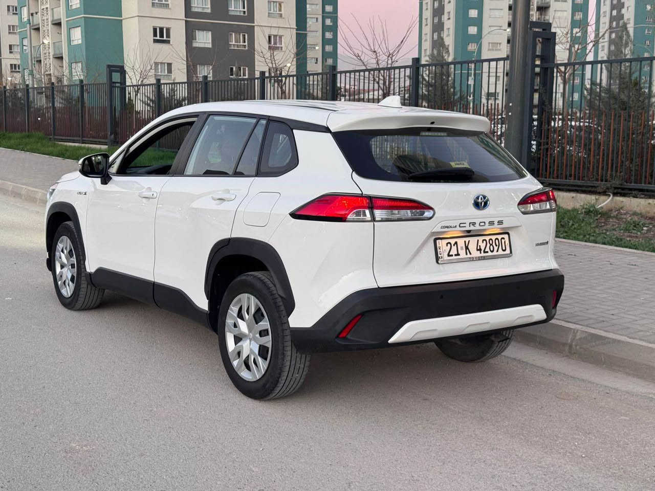 کرۆلا کروس خلیجی سبی زۆر پاک و جوان یابانی . ٣٧ هەزار ڕۆيشتوە . زۆر پاک ماوەتەوە . مواصفات (حاسەی دواوە- ناو سور شەریکە -هایبرید ) یەک پارچە بۆیاخە بۆنیدەکەی هەموو گیانی بەشەرت یەک دینار مەسروفی نیە رەقەم و سەنەوی تازە بەس ئەوەی ئەوێت لێبخوڕیت . کەمێک موعامالەشی هەیە-*********** السليمانية, العراق
